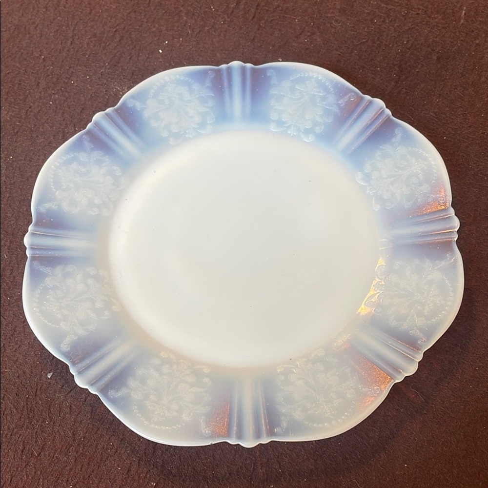 Macbeth Collection Blue and White Scalloped Dinnerware Plate